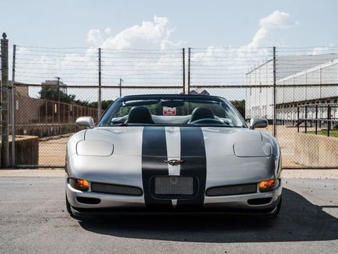 Used 1998 Chevrolet Corvette Convertible w/ Memory Pkg image 53