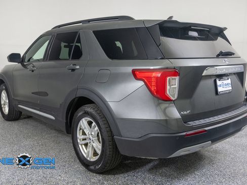 Used 2020 Ford Explorer XLT w/ Equipment Group 202A AWD/4WD image 6