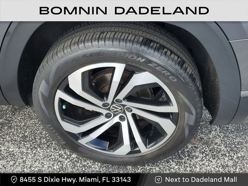 Used 2023 Volkswagen Atlas SEL image 5