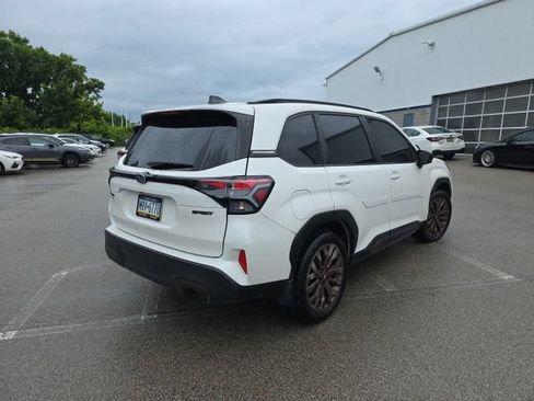 Used 2025 Subaru Forester Sport AWD/4WD image 2