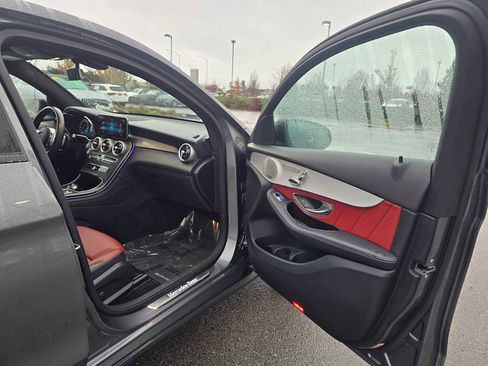 Used 2021 Mercedes-Benz GLC 300 GLC 300 image 12