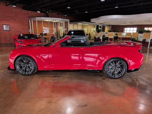 Used 2023 Chevrolet Camaro ZL1 RWD image 10