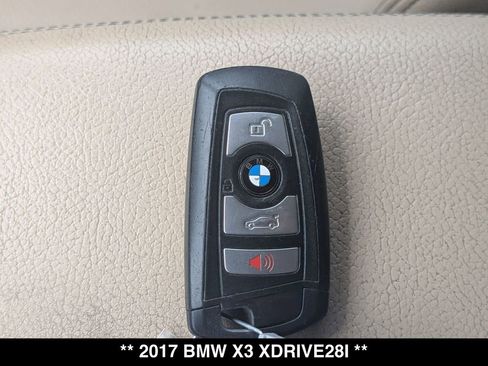 Used 2017 BMW X3 xDrive28i AWD/4WD image 29