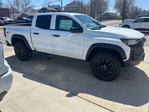 New 2026 Chevrolet Colorado Trail Boss AWD/4WD image 5