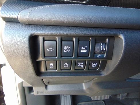 Used 2021 Subaru Forester Touring image 19