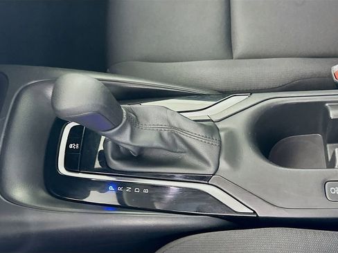 Used 2024 Toyota Corolla LE image 17