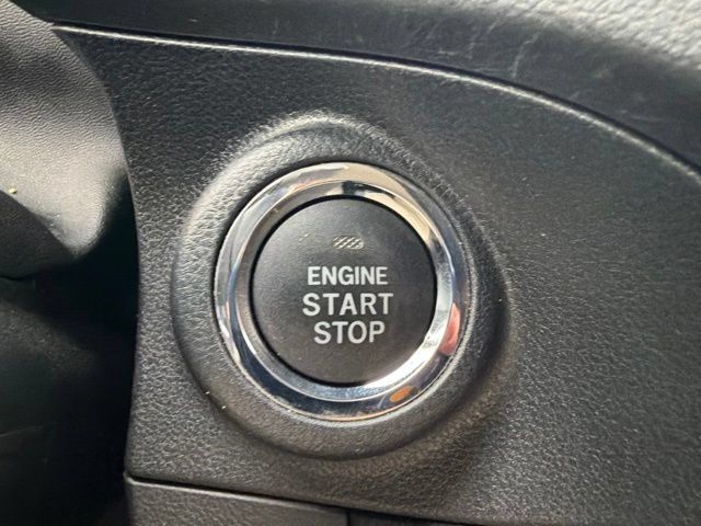 Used 2021 Subaru Forester Premium AWD/4WD image 40