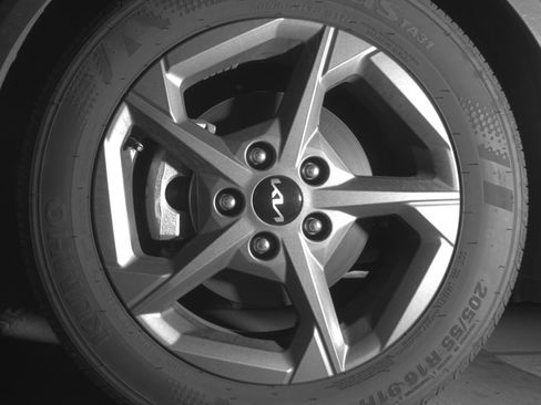 Used 2025 Kia K4 FWD image 12
