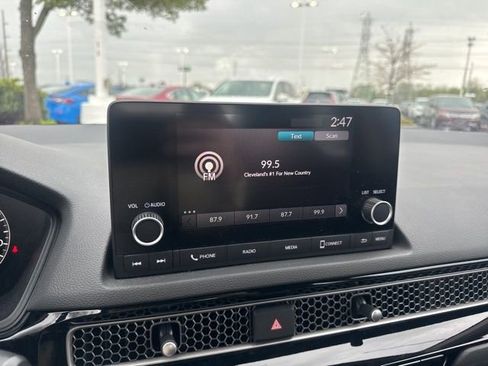 Used 2023 Honda Civic EX image 23