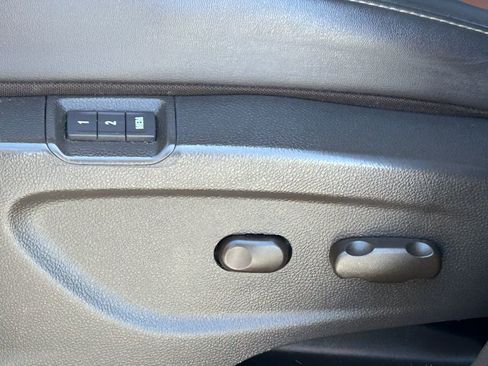 Used 2015 Buick Encore Leather w/ Experience Buick Package AWD/4WD image 27
