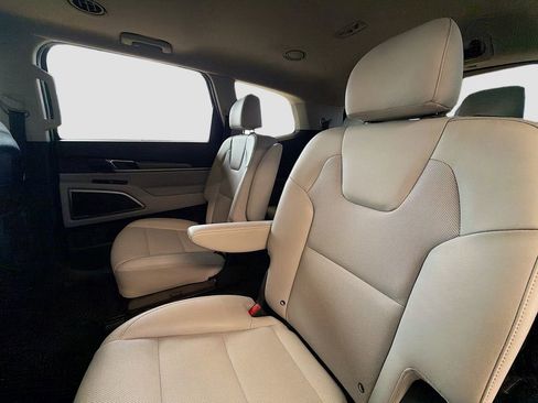 Used 2022 Kia Telluride S image 28
