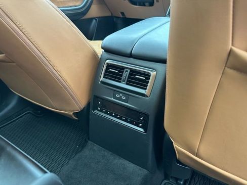 Used 2024 MAZDA CX-90 3.3 Turbo S w/ Premium Plus image 33