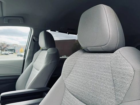 Used 2021 Toyota Sienna LE image 10