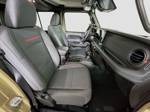 New 2025 Jeep Wrangler Unlimited Rubicon w/ Convenience Group AWD/4WD image 25