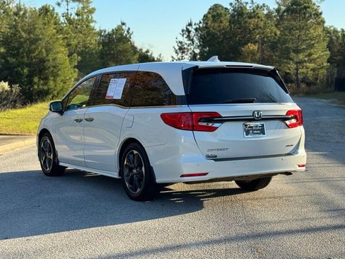 Used 2021 Honda Odyssey Elite image 12