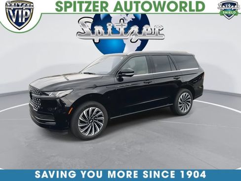 Used 2025 Lincoln Navigator Black Label AWD/4WD image 4