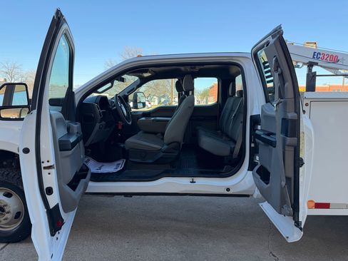 Used 2018 Ford F350 XL w/ Power Equipment Group image 50