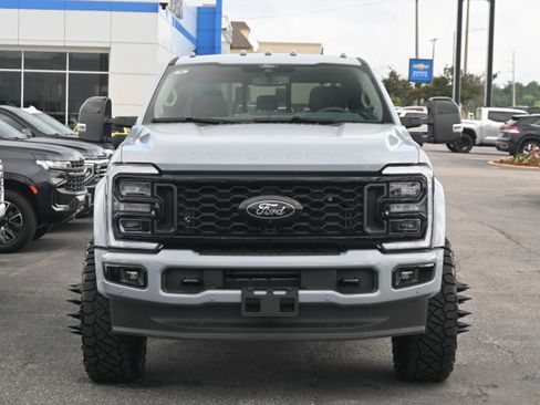 Used 2026 Ford F450 Platinum w/ Platinum Plus Package AWD/4WD image 3