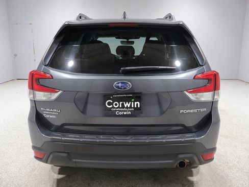 Used 2023 Subaru Forester Limited w/ Popular Package #2 AWD/4WD image 3