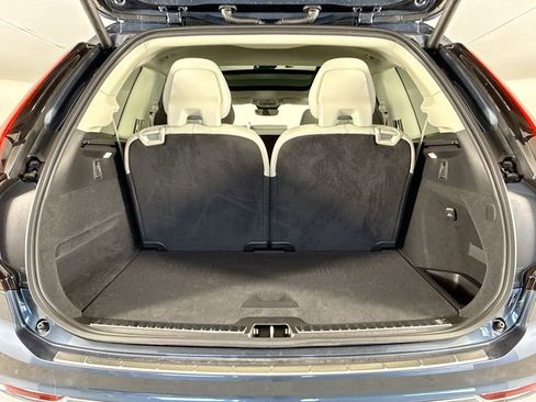 New 2026 Volvo XC90 T8 Ultra w/ Protection Package Premier AWD/4WD image 28