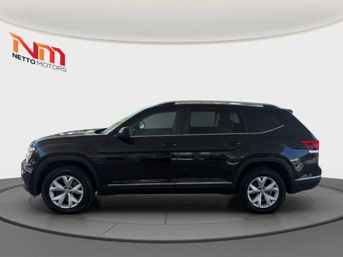 Used 2018 Volkswagen Atlas SEL AWD/4WD image 2