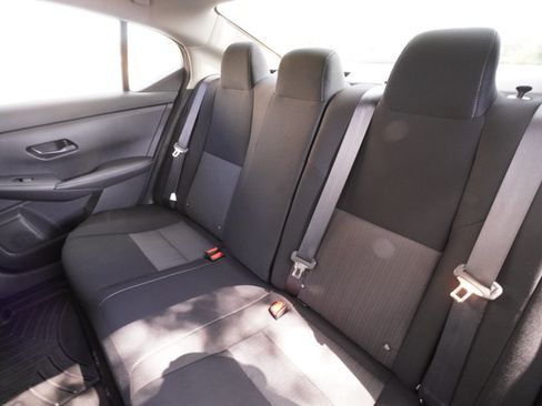 Used 2025 Nissan Sentra SV w/ All-Weather Package FWD image 24