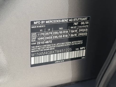 Used 2026 Mercedes-Benz GLB 250 w/ Exclusive Package image 73