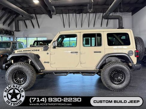 Used 2022 Jeep Wrangler Unlimited Rubicon 4xe w/ Steel Bumper Group AWD/4WD image 9