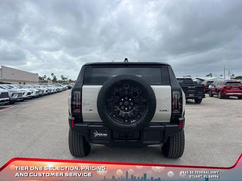 New 2026 GMC Hummer EV SUV image 6