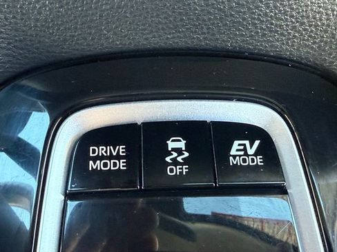 Certified 2024 Toyota Corolla LE image 20