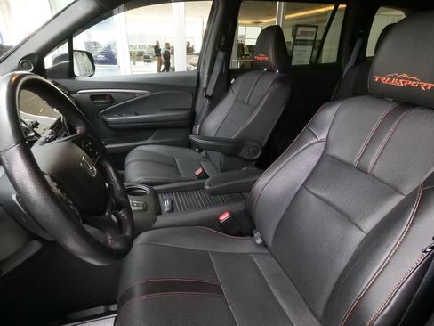 Used 2022 Honda Passport TrailSport image 23