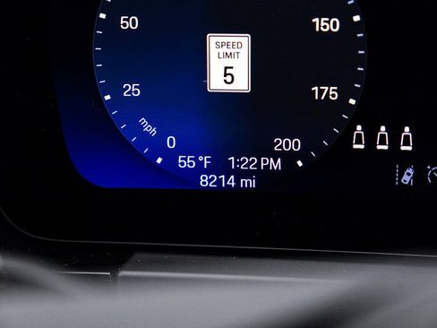 Used 2024 Porsche Macan 4 Electric image 26