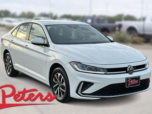 Used 2025 Volkswagen Jetta S FWD image 1