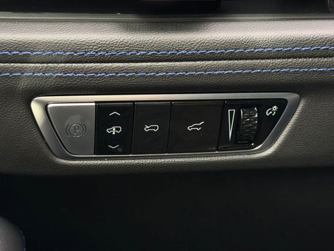 New 2026 Cadillac Escalade IQ Luxury 1 image 16