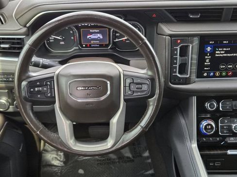 Used 2021 GMC Yukon Denali w/ Advanced Technology Package RWD image 26