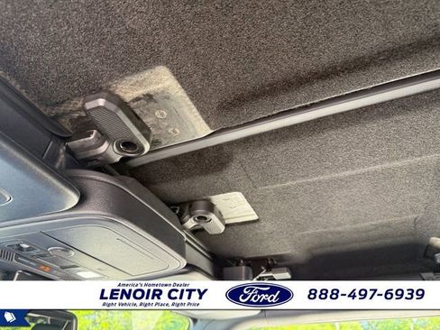 Used 2024 Ford Bronco Outer Banks AWD/4WD image 17