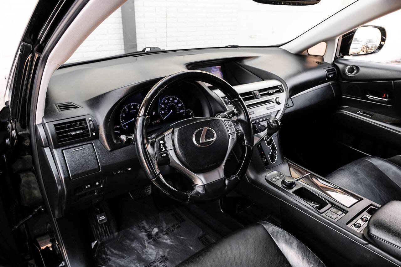 Used 2013 Lexus RX 350 FWD w/ Premium Pkg image 3