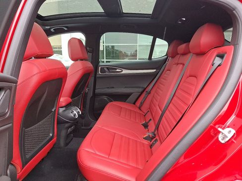 New 2024 Alfa Romeo Stelvio Veloce AWD/4WD image 6