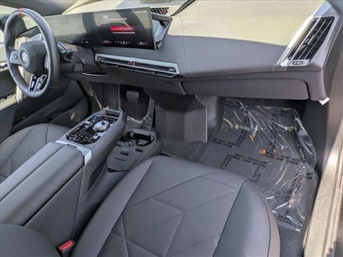 Certified 2025 BMW iX M60 AWD/4WD image 23