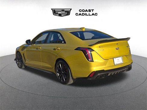 New 2026 Cadillac CT4 V Blackwing w/ Carbon Fiber 1 Package image 8