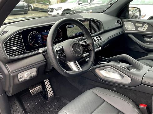 New 2025 Mercedes-Benz GLS 450 4MATIC image 6