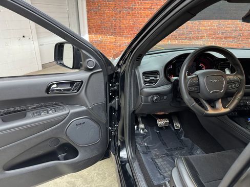 Used 2024 Dodge Durango SRT image 9