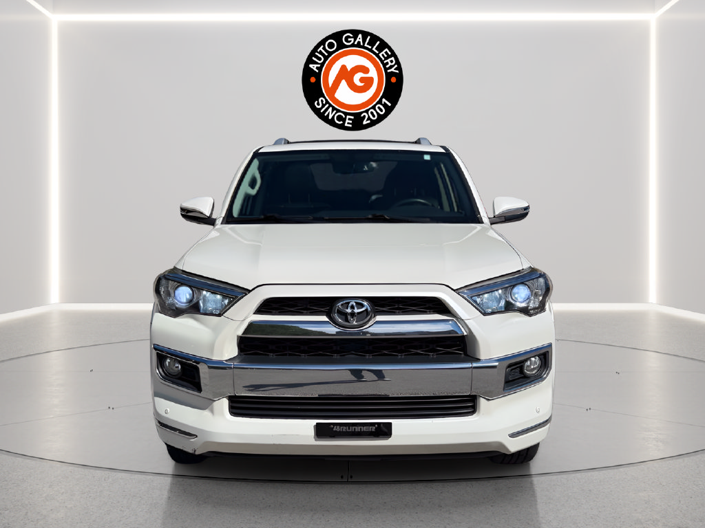 Used 2018 Toyota 4Runner Limited RWD image 2