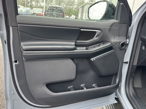 New 2025 Ford Expedition Max Platinum w/ Stealth Performance Package image 20