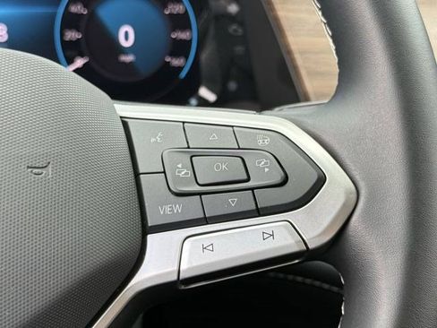 Used 2026 Volkswagen Atlas SE FWD image 14