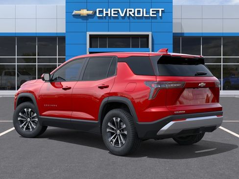 New 2027 Chevrolet Equinox LT FWD image 3
