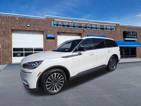 Used 2023 Lincoln Aviator Reserve w/ Elements Package Plus image 1