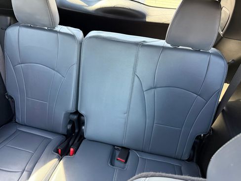 Certified 2024 Buick Enclave Essence w/ Experience Buick Package image 20