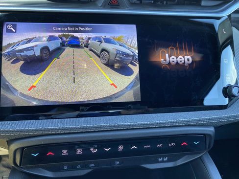 New 2026 Jeep Cherokee Laredo AWD/4WD image 8