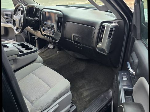 Used 2018 Chevrolet Silverado 1500 LT image 10